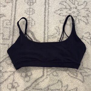 Like- new Lolë Studio Light Support Bra, size M